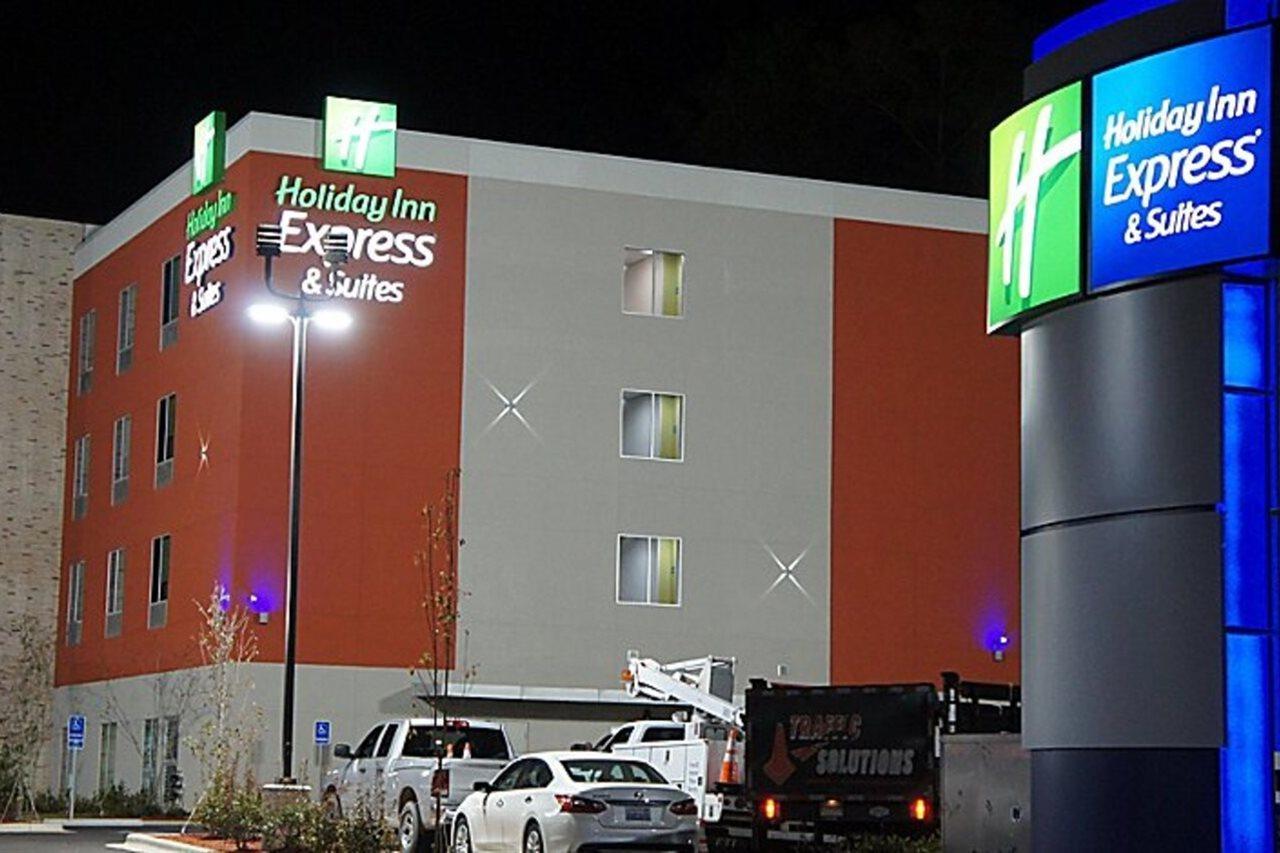 Holiday Inn Express & Suites Pineville-Alexandria Area Exterior foto
