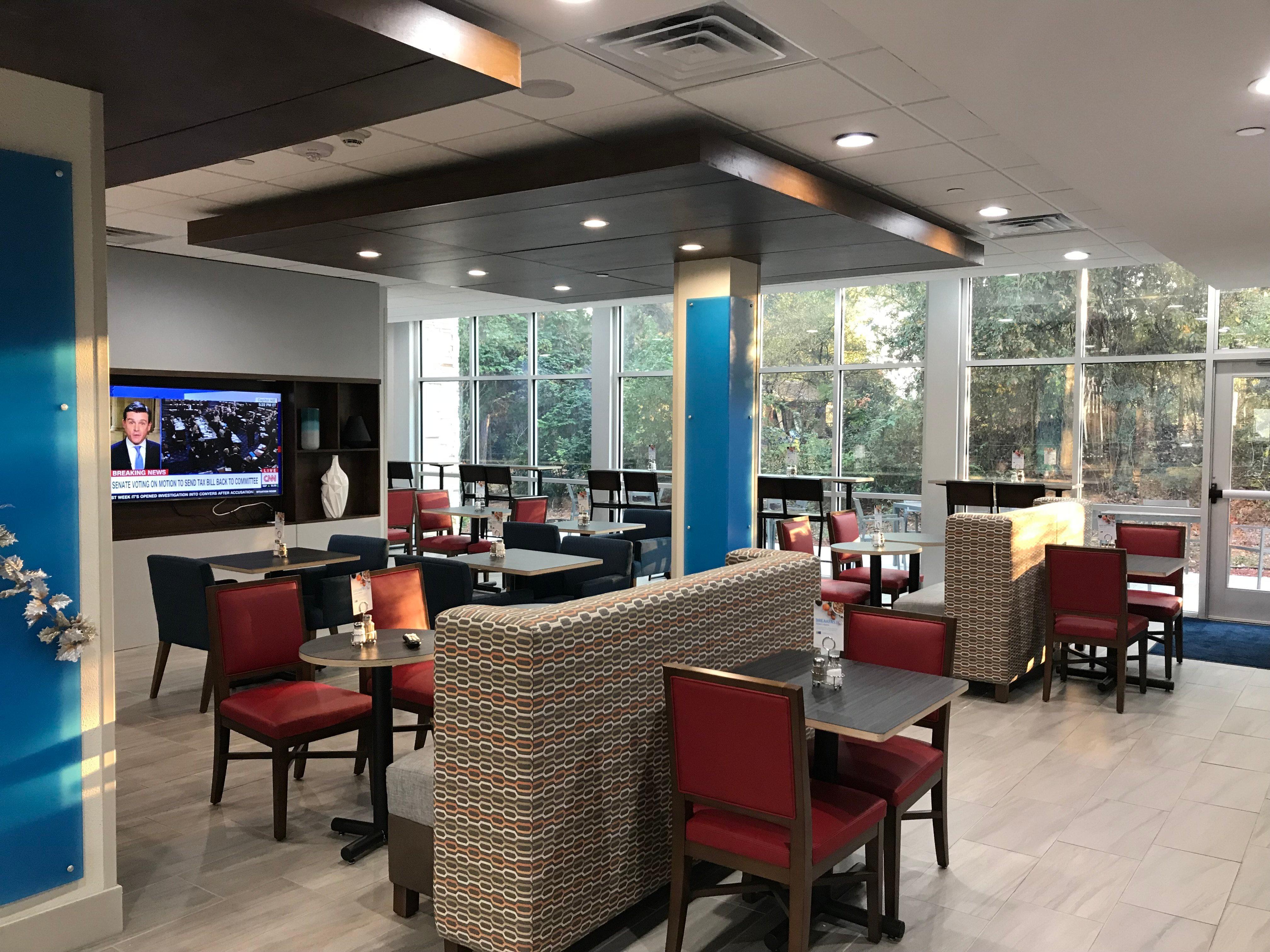 Holiday Inn Express & Suites Pineville-Alexandria Area Exterior foto